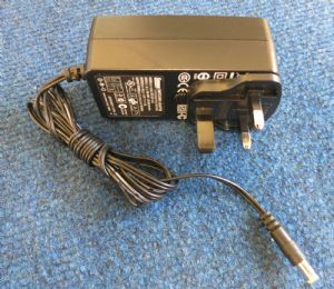 Sunny SYS1357-1212 Switching AC Power Adapter 24W 12V 1A UK 3 Pin Plug